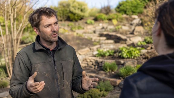 Rencontre avec un spécialiste de l’aménagement de jardins en pente