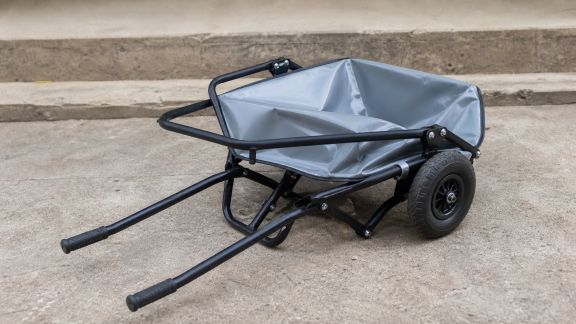 Test des brouettes pliables : un allié compact pour le transport au quotidien